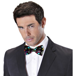 Noty pre hudobníkov s motýľmi